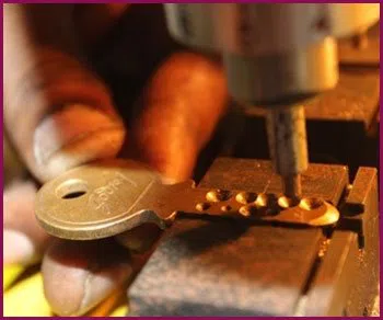 South Amboy NJ Locksmith Store South Amboy, NJ 732-663-9817 - 17-key-making